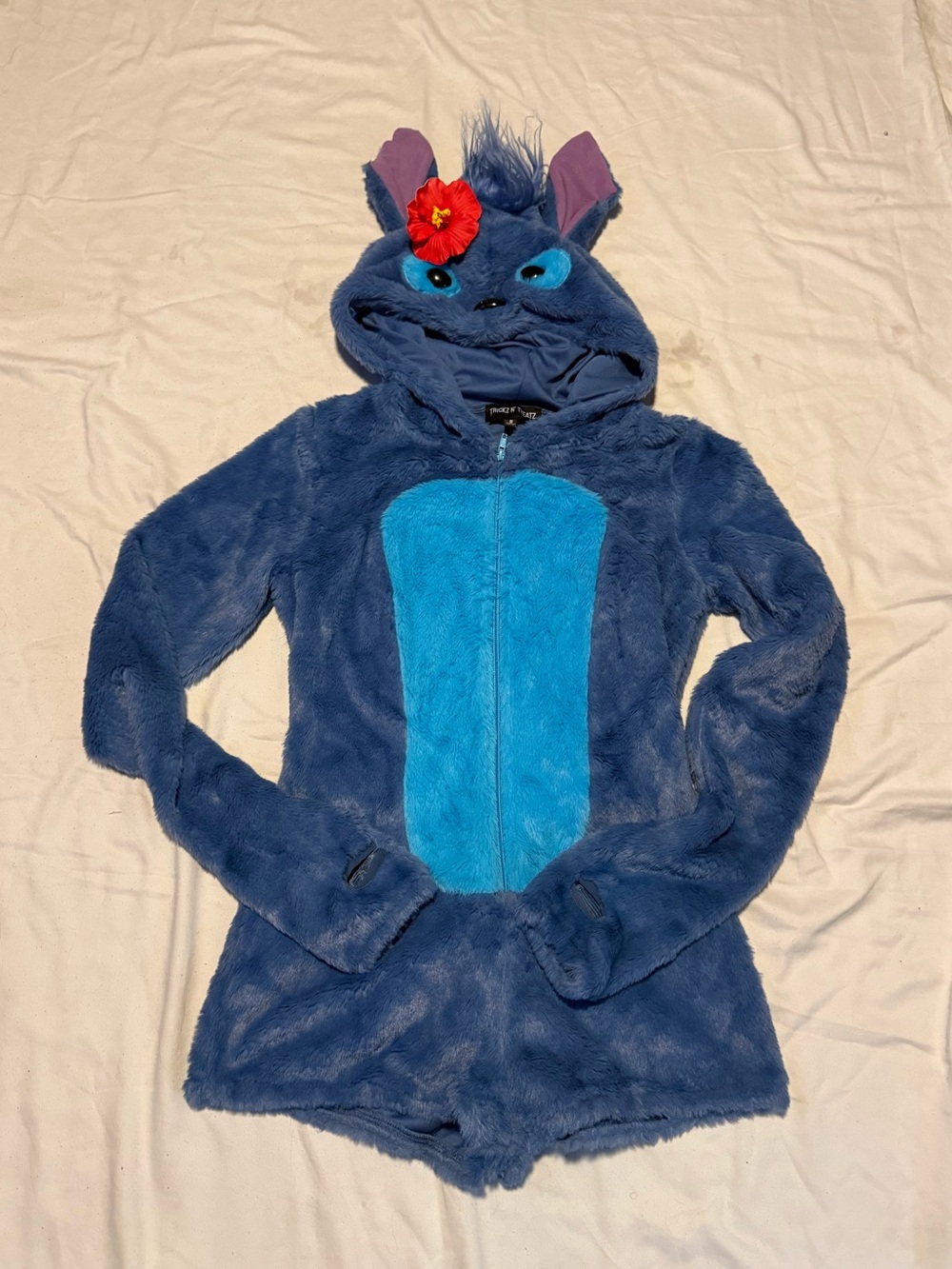 Dolls Kill Trickz N Treatz Stitch Costume